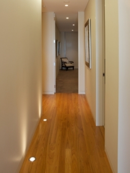 走廊和门厅地板
